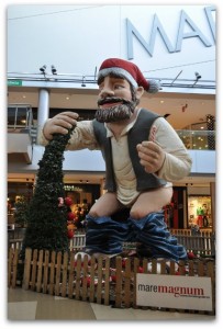 Christmas in Spain El Caganer