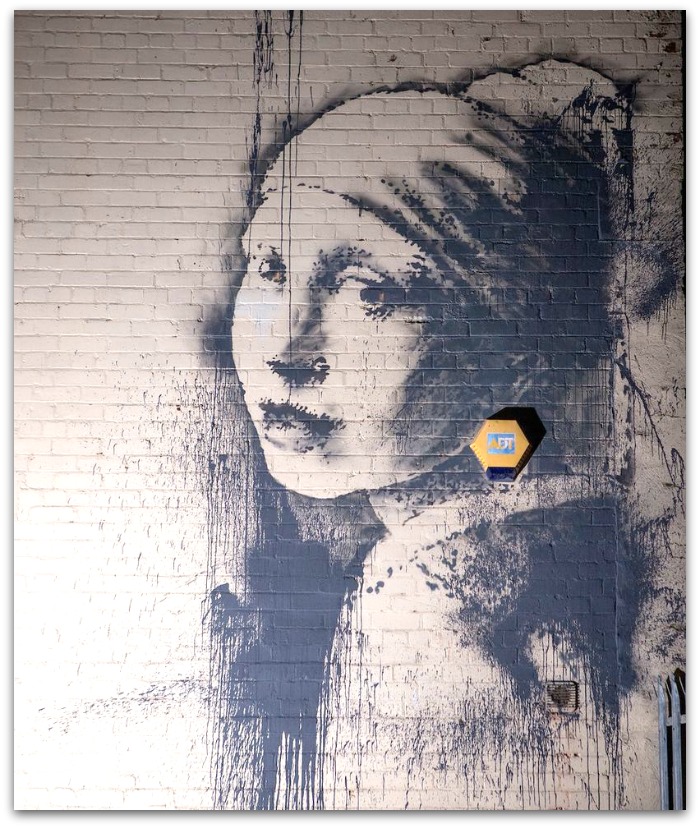 Banksy-The Girl with the Pearl Earring
